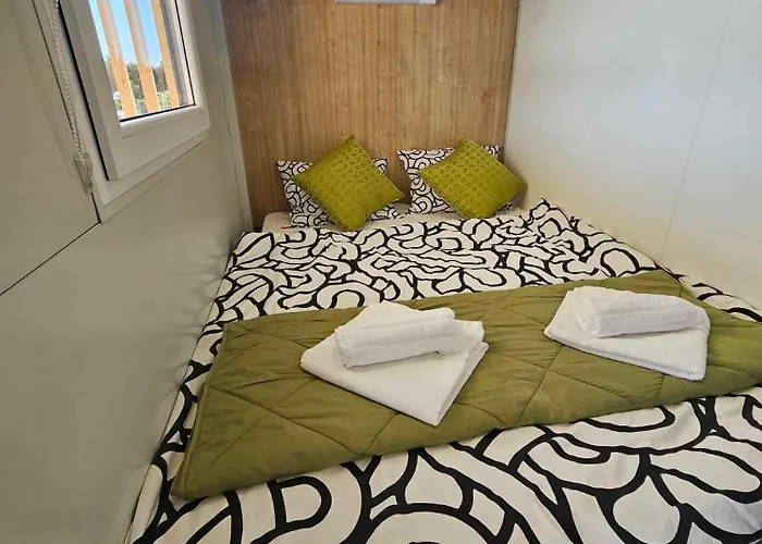 Mobile Tortuga Holiday home